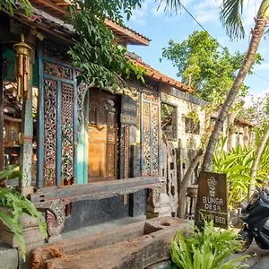 Twospaces Living At Bunga Desa, Maison d'hôtes Jimbaran