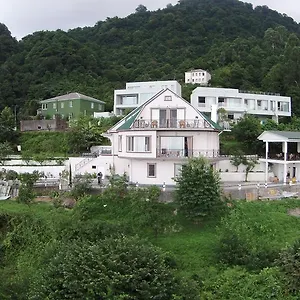 Mount 卡瓦拉提